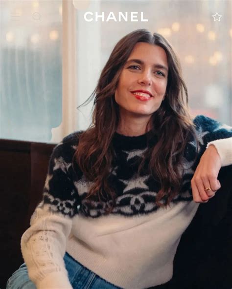 Winter readings by Charlotte Casiraghi 